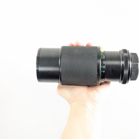 Vivitar 70-205 F3.8 Macro lens for Pentax K-Mount - Picture 2 of 15